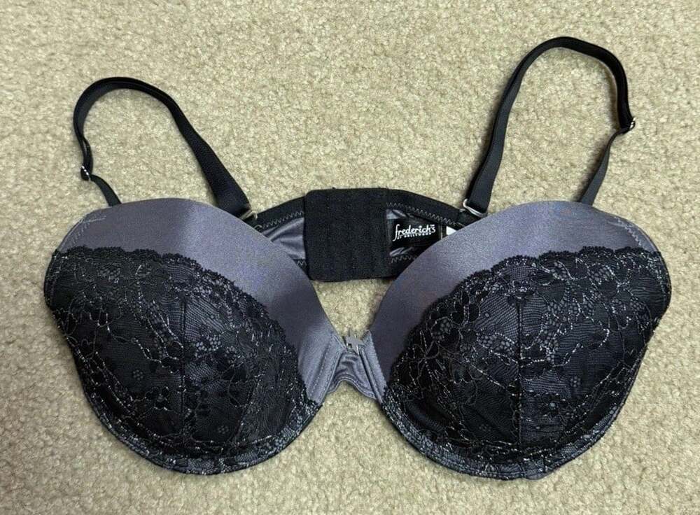 Fredericks of Hollywood, Voluptuous Full Figure Push Up Black Bra 34D